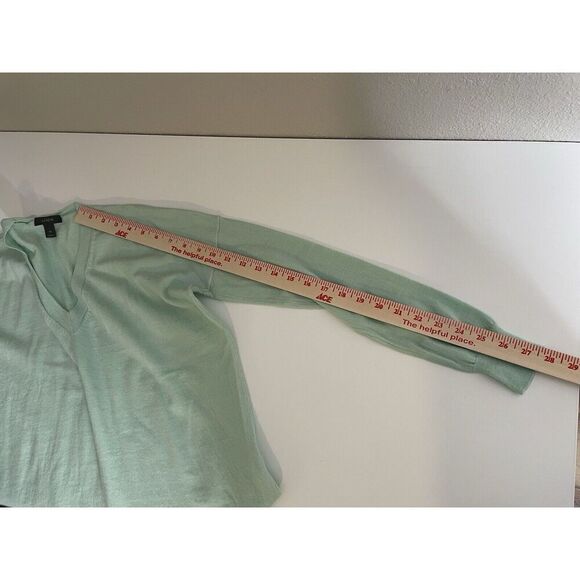 J. Crew Size XS 100% Merino Wool V-Neck Knit Sweater Thin V Neck Mint Green - Picture 5 of 7